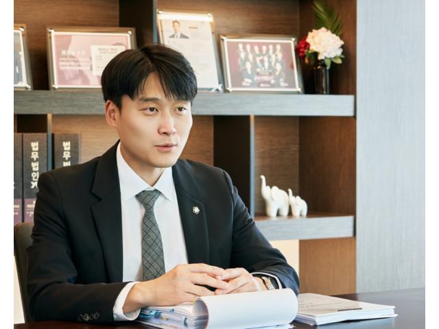 상대방이 과다하게 위자료를 청구하여 과다한 위자료를 감액 시킨 사례
